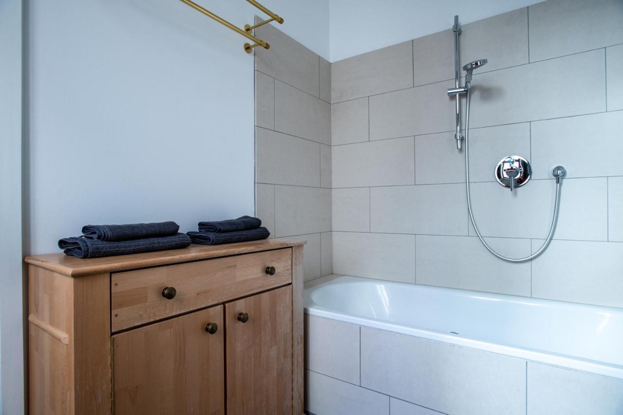 Ferienwohnung Alt-Berliner Eckkneipe - "Feuchte Ecke" Exterior foto