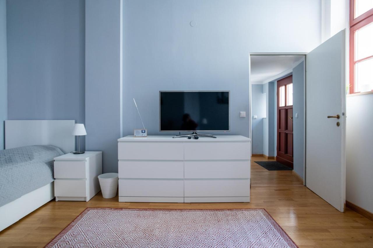 Ferienwohnung Alt-Berliner Eckkneipe - "Feuchte Ecke" Exterior foto